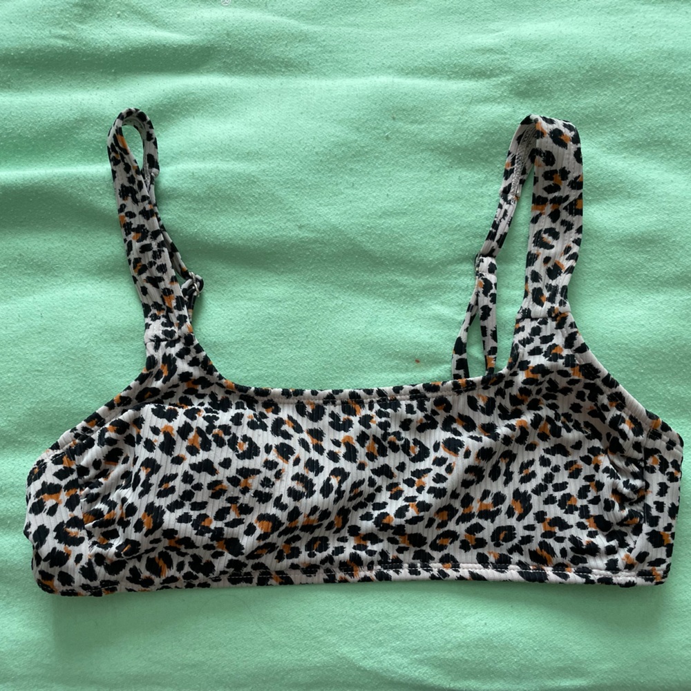 Target animal print bathing suit top. Size M in women’s